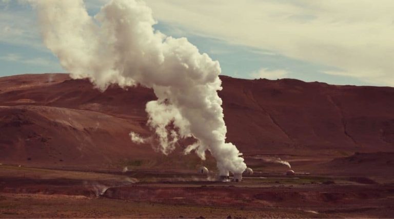 pros and cons of geothermal energy